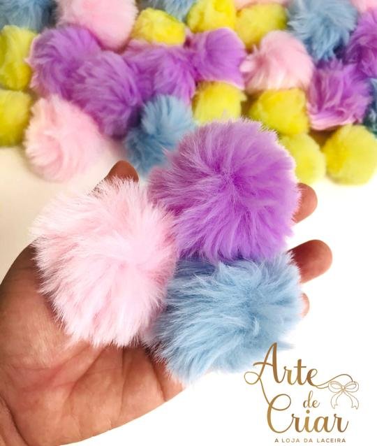 Pompom de pelúcia 5.5cm.