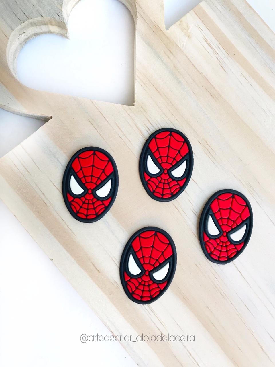 Aplique emborrachado homem aranha