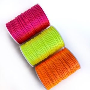 Fio de cetim neon 2mm (Peça c/ 5 metros)