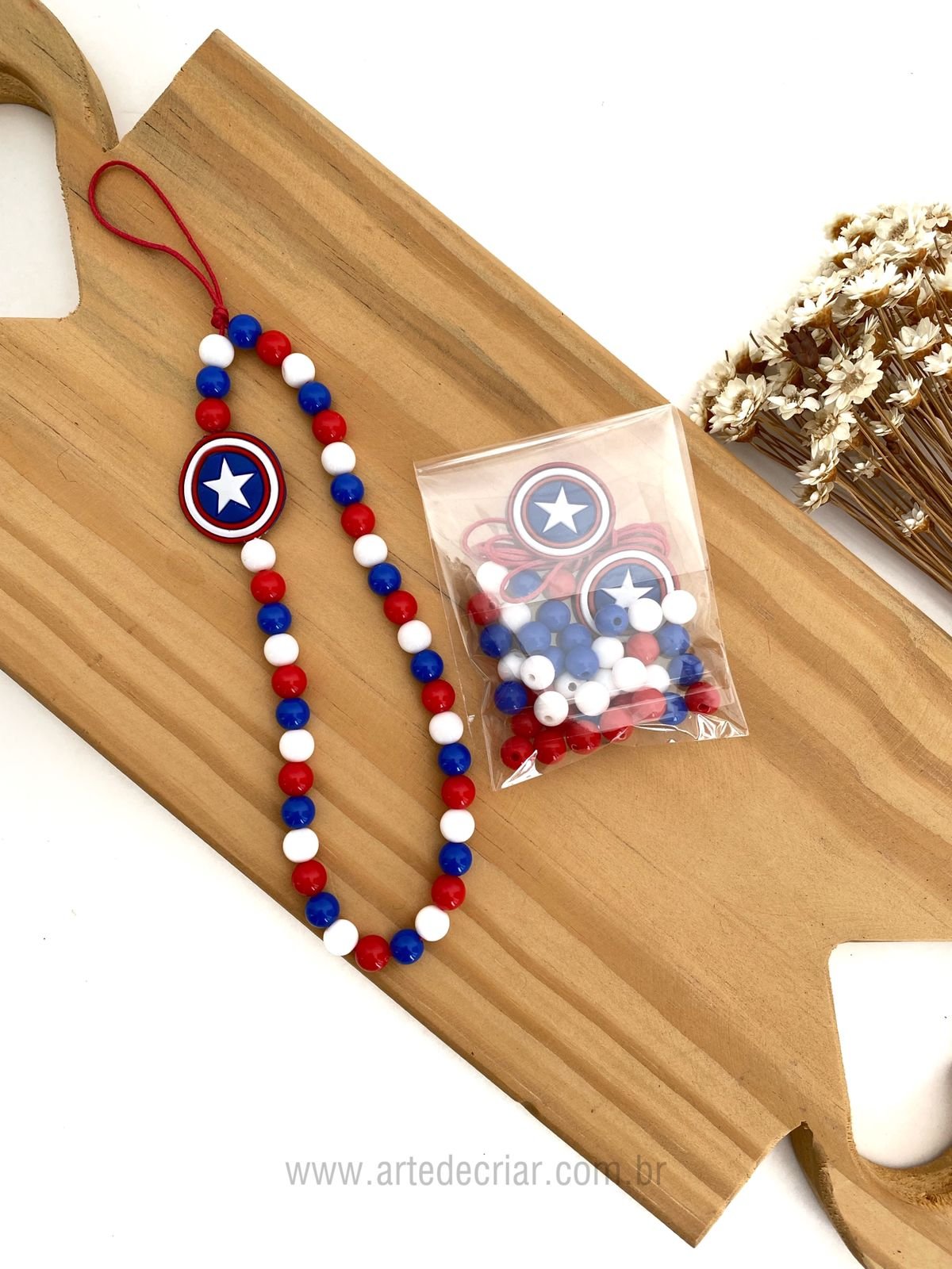 Kit p/ cordinha de garrafinha e strap phone - Capitão América