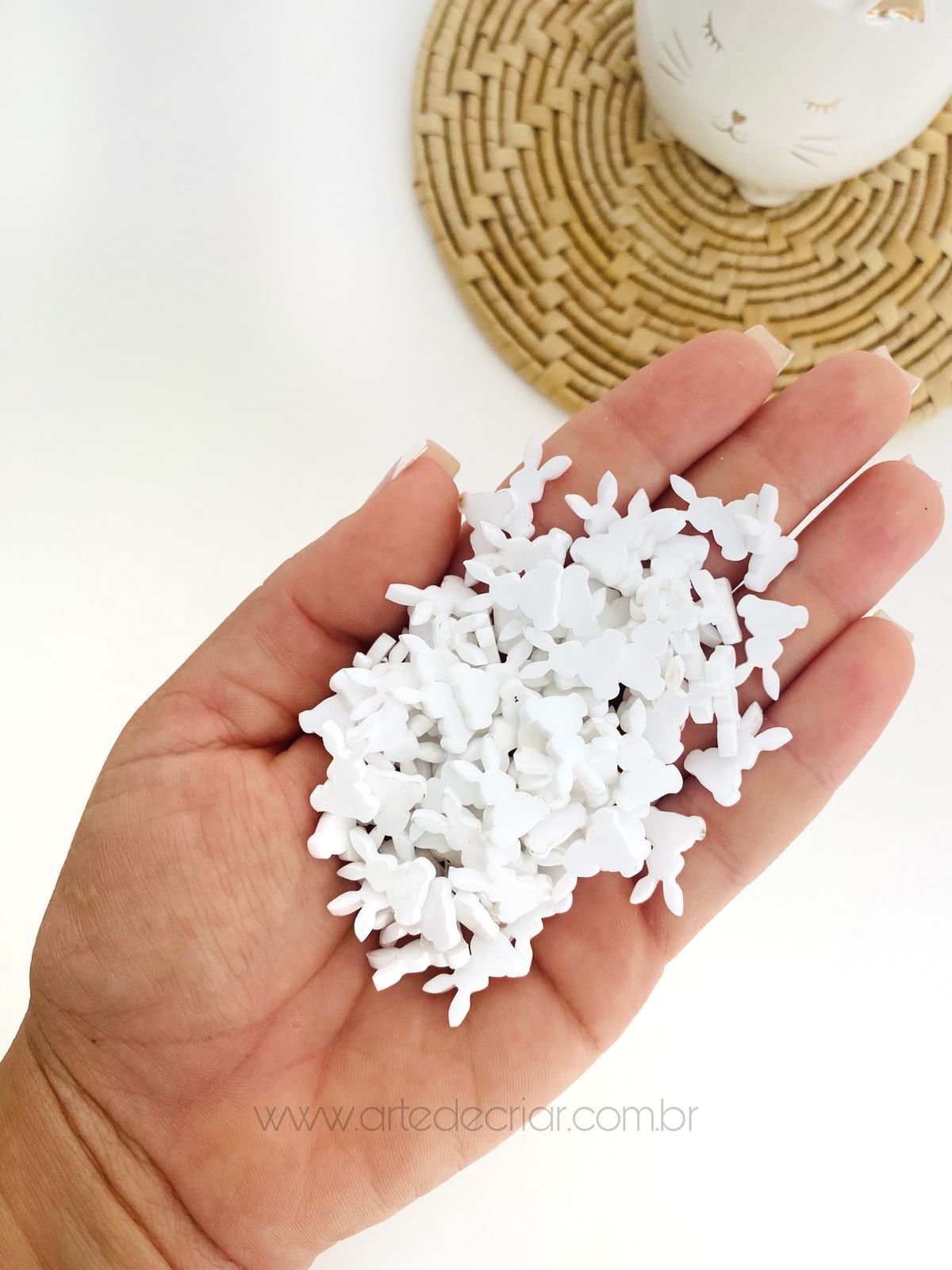 Mini aplique de acrílico coelho branco (5 und.)