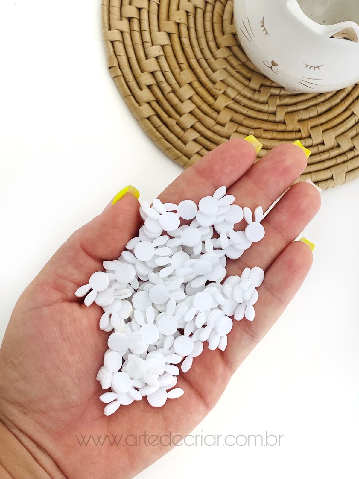 Mini aplique de acrílico rostinho de coelho branco (5 und.)
