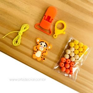 Kit completo p/ prendedor de chupeta tigre