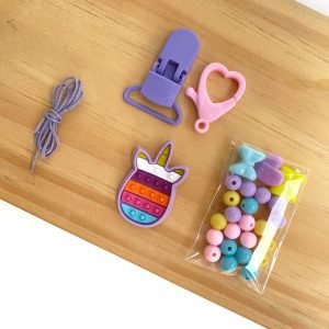 Kit completo p/ prendedor de chupeta Unicórnio pop it