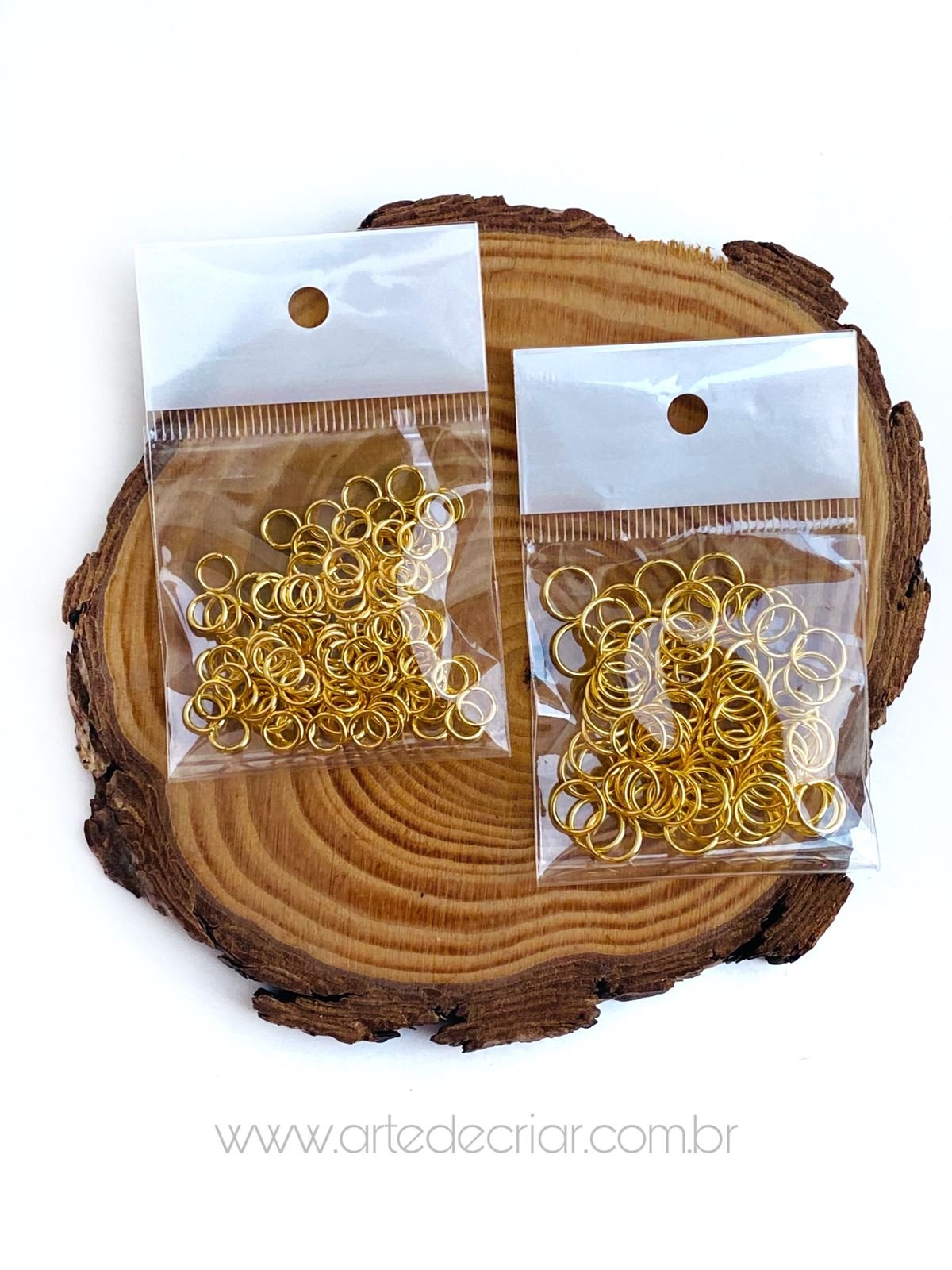 Argolinha de metal dourada (10g)