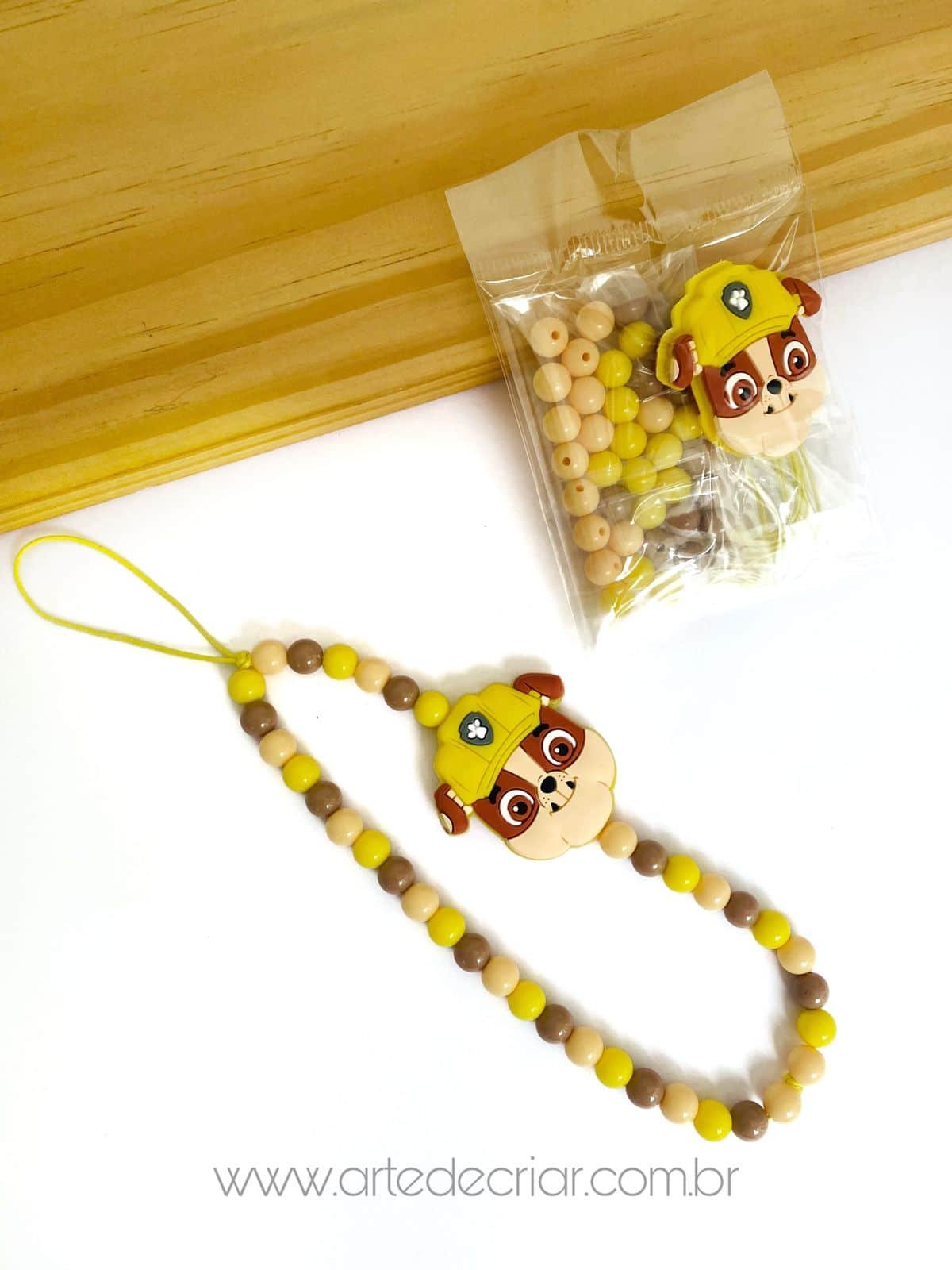 Kit p/ cordinha de garrafinha e strap phone - Rublle