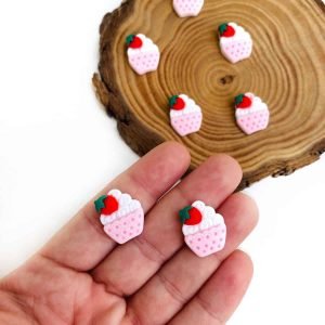 Mini aplique de resina Cupcake c/ cereja (2 unid.) - Imagem 1