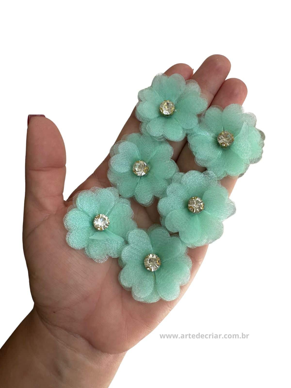 Flor de organza Verde água 3,5cm.