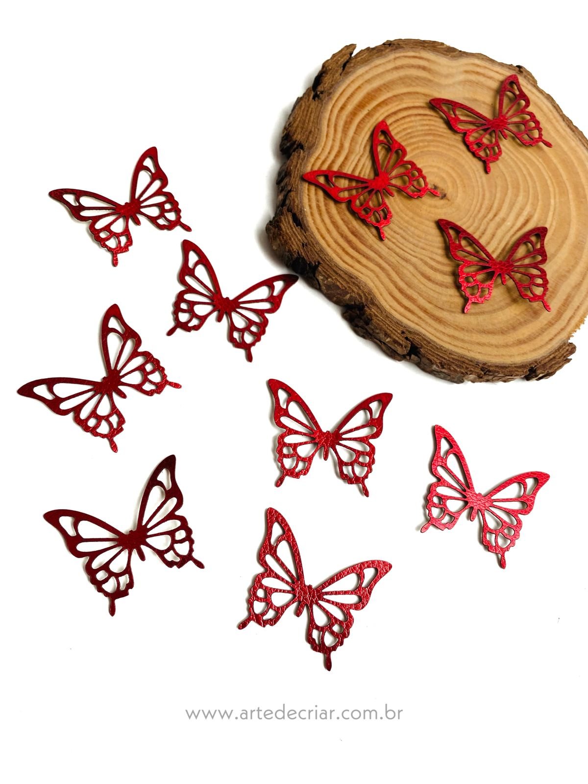 Aplique Borboleta de lonita vermelha 4cm. (2 und)