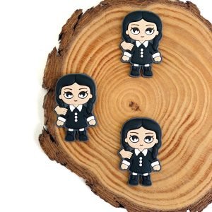 Aplique emborrachado Wandinha Addams - Imagem 1