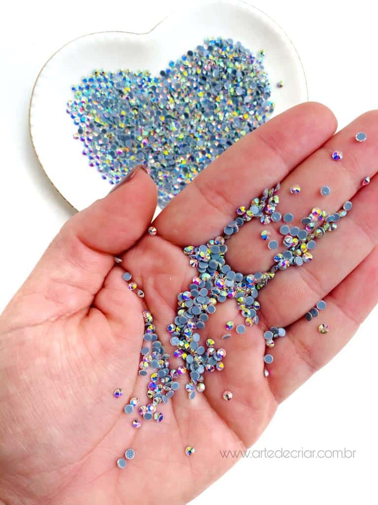 Strass hotfix furta-cor ss12 (50 und.)