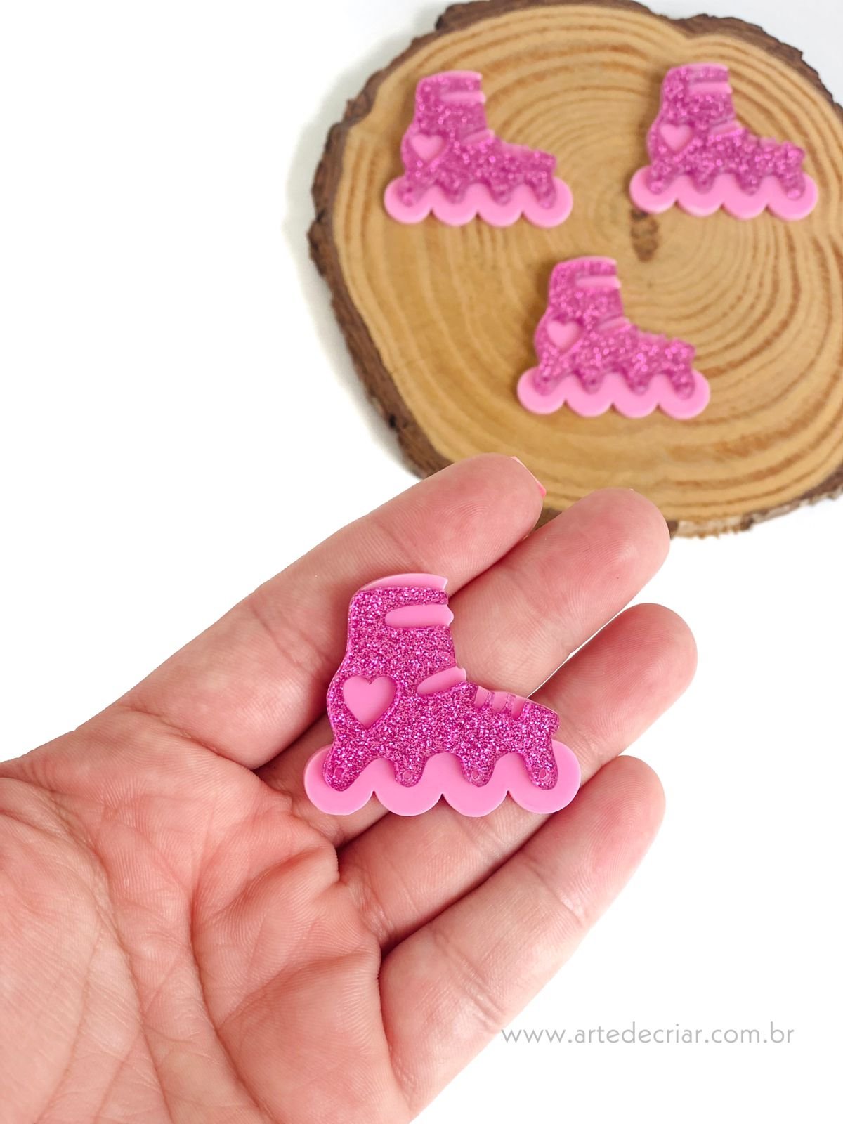 Aplique de acrilico patins da Barbie