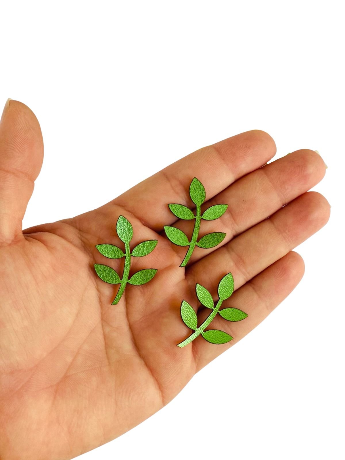 Aplique folha de lonita verde 3,5cm (2 und)