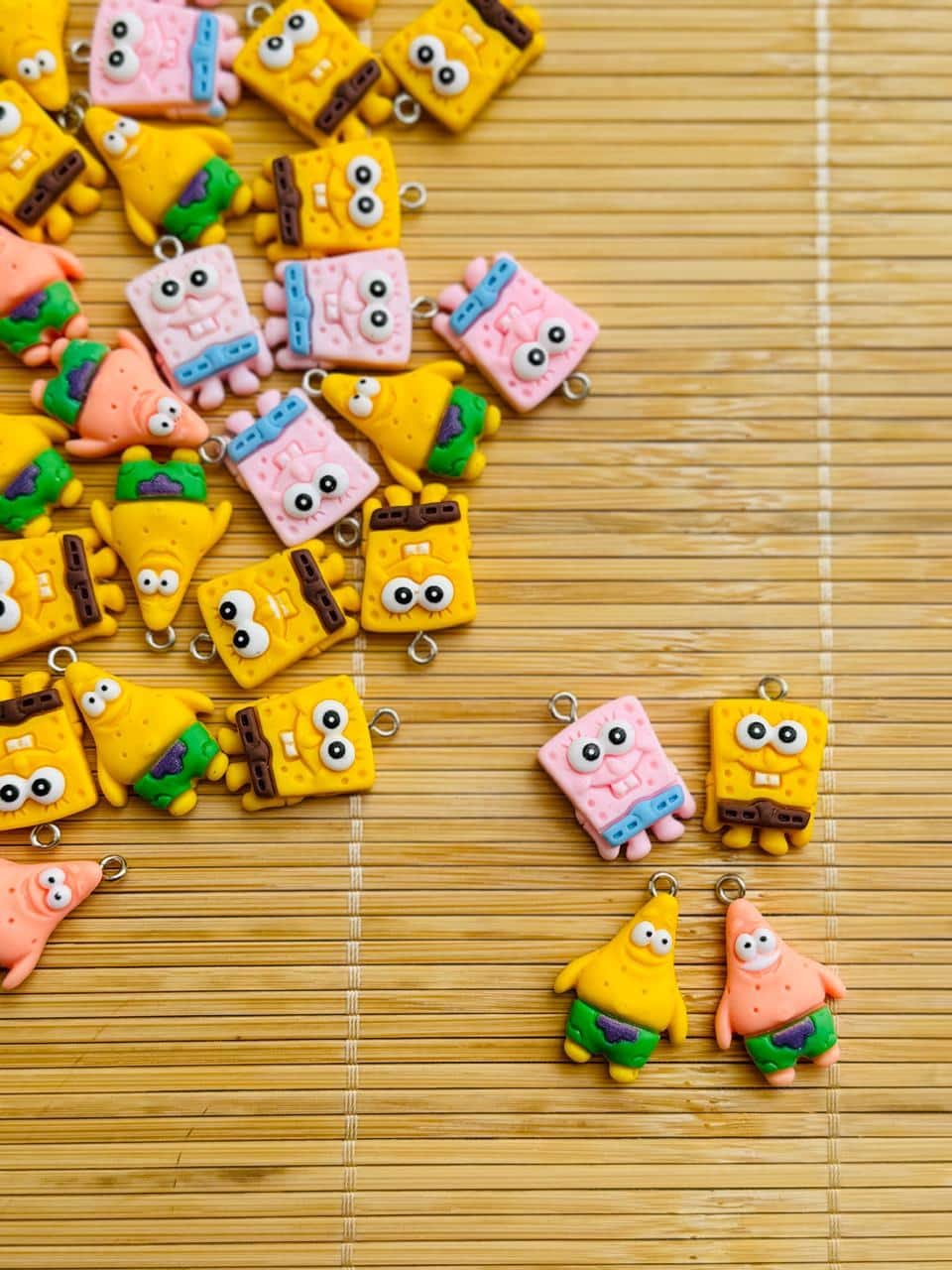 Pingente Bob esponja/Patrick (4 und)