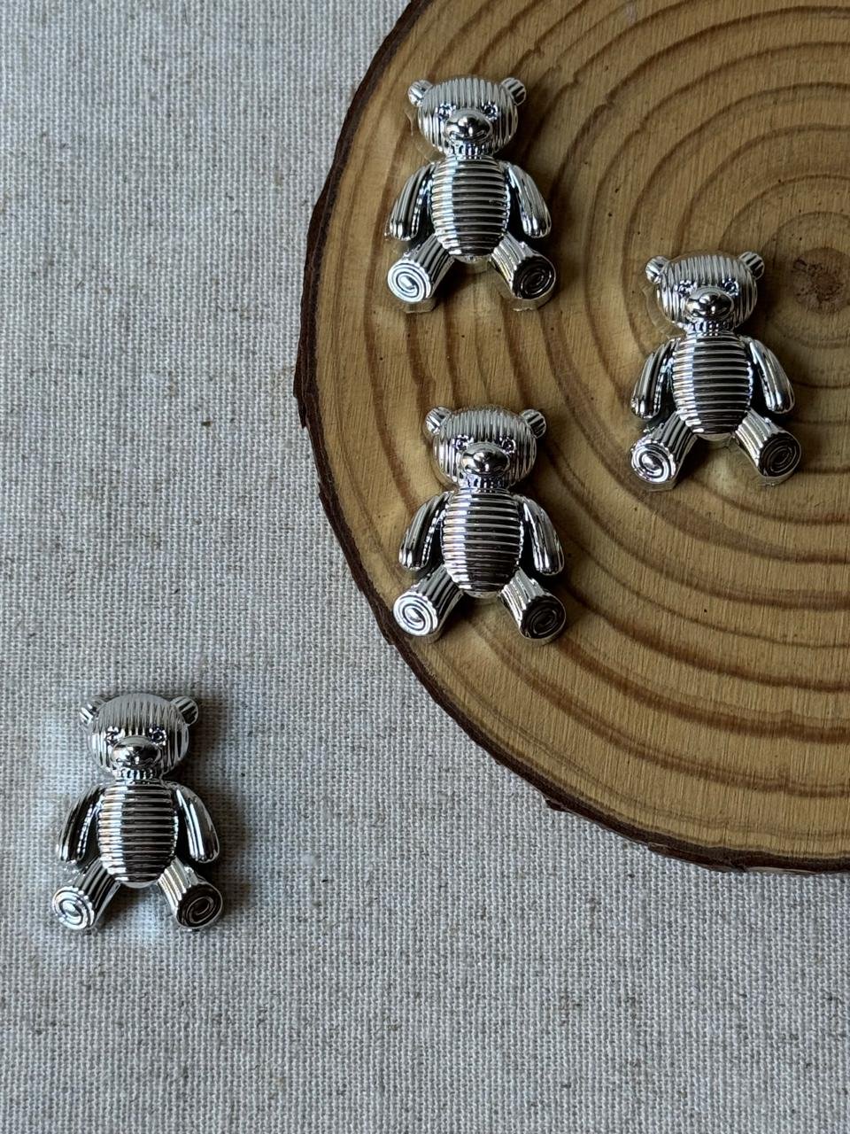 Aplique de plástico urso prateado