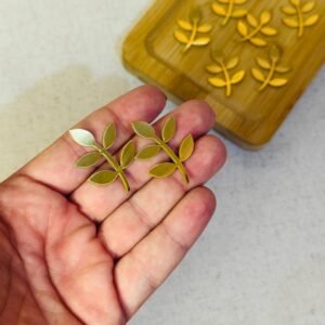 Folhagem de lonita espelhada dourada 3,5cm (2 und.) - Imagem 1