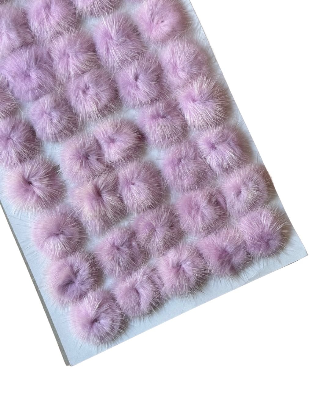 Pompom pelpudo achatado 2,5cm Lilás (2 und)