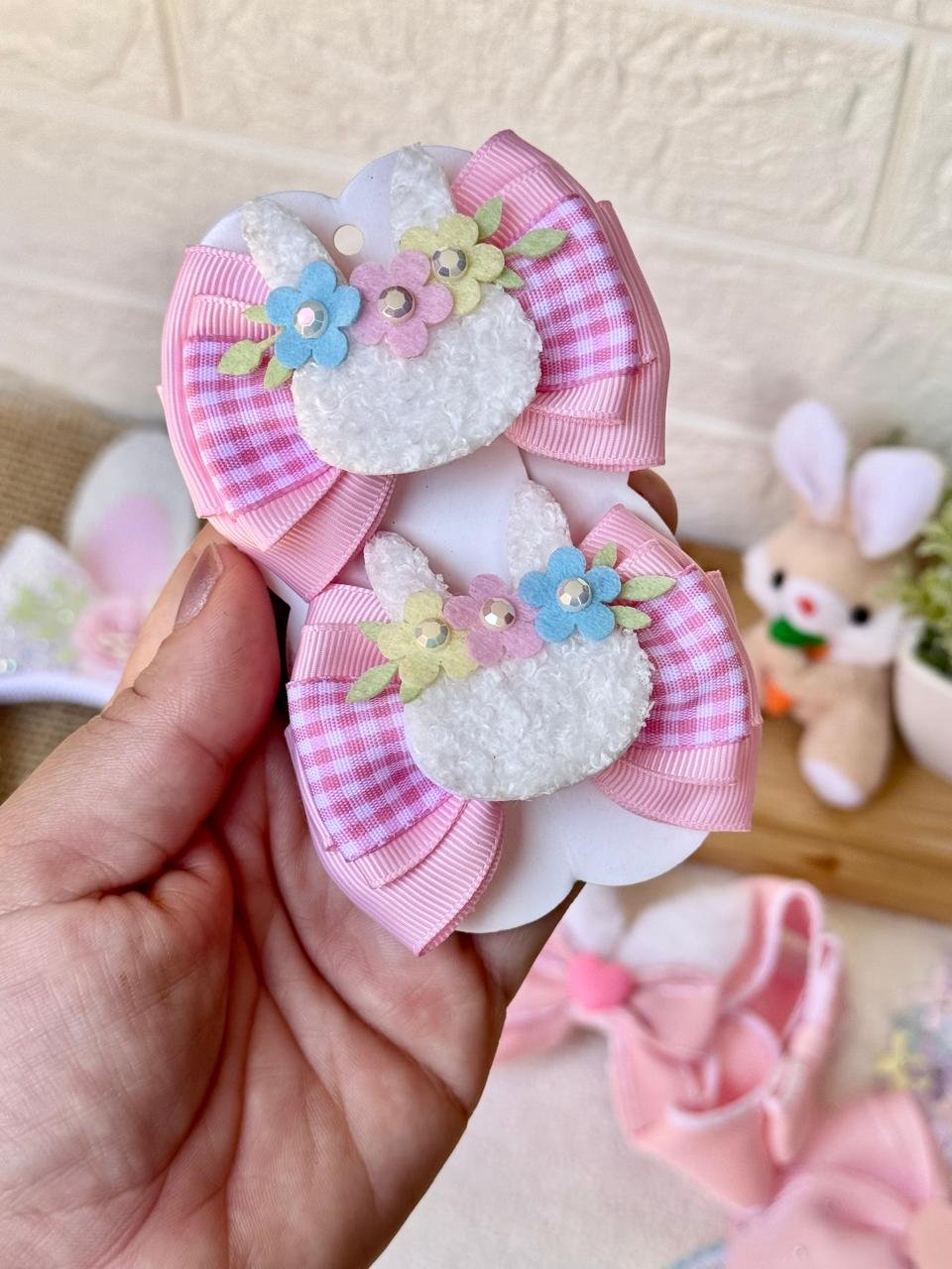 Kit para montagem par de laço coelhinha floral
