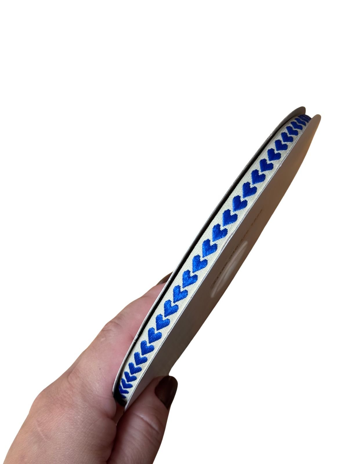 Fita coração bordado azul royal 10mm