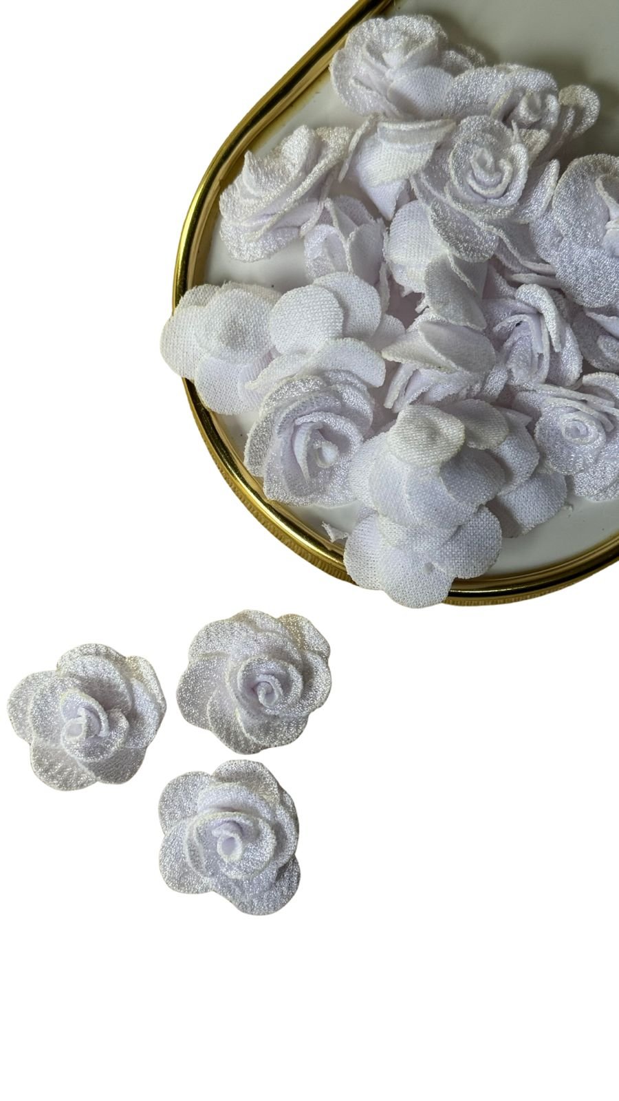 Flor em tecido poliéster branco (2 unds)