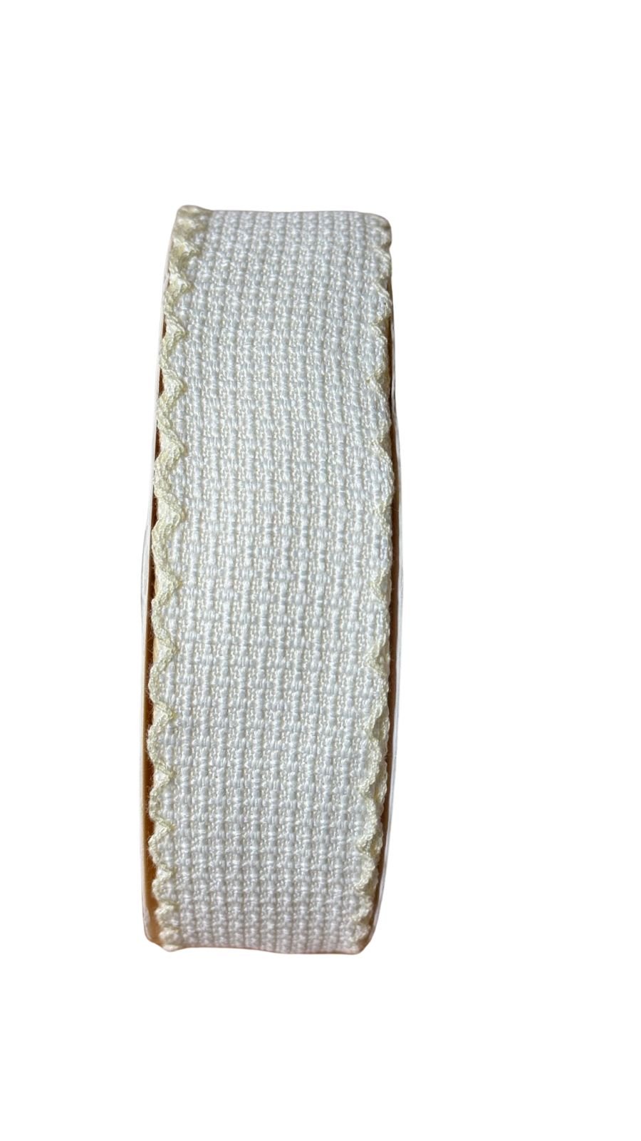 Fita trançada com borda ondulada 38mm marfim