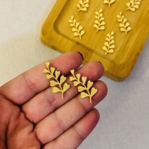 Folhagem de lonita coração com gliter dourado (5 und.)