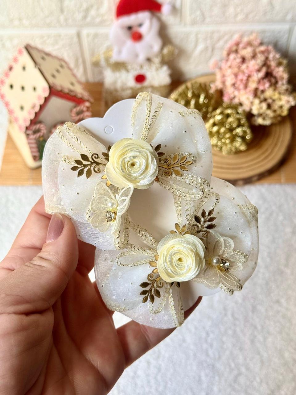 Kit para montagem par de lacinho Flor Marfim