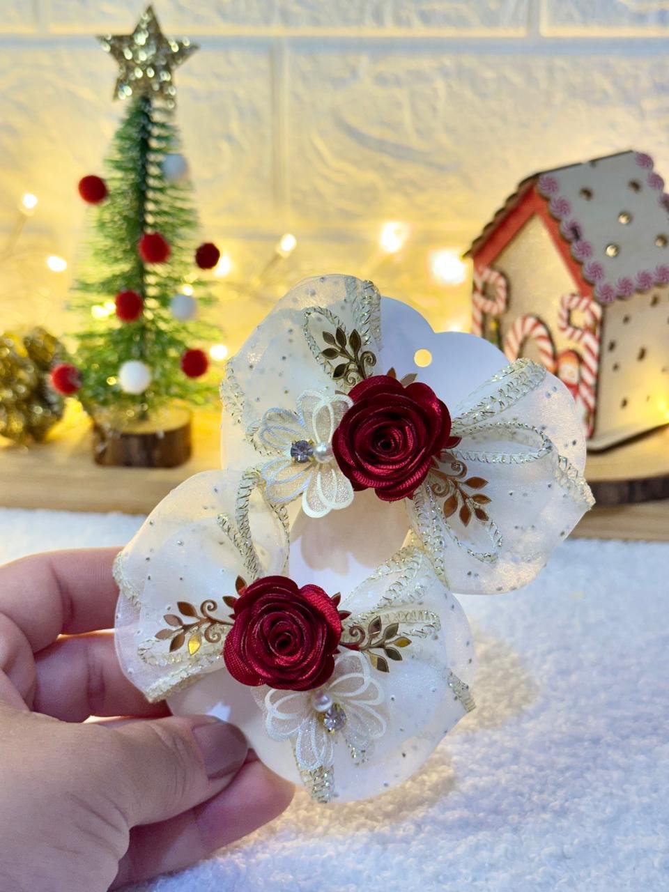 Kit para montagem par de lacinho Flor Vermelha